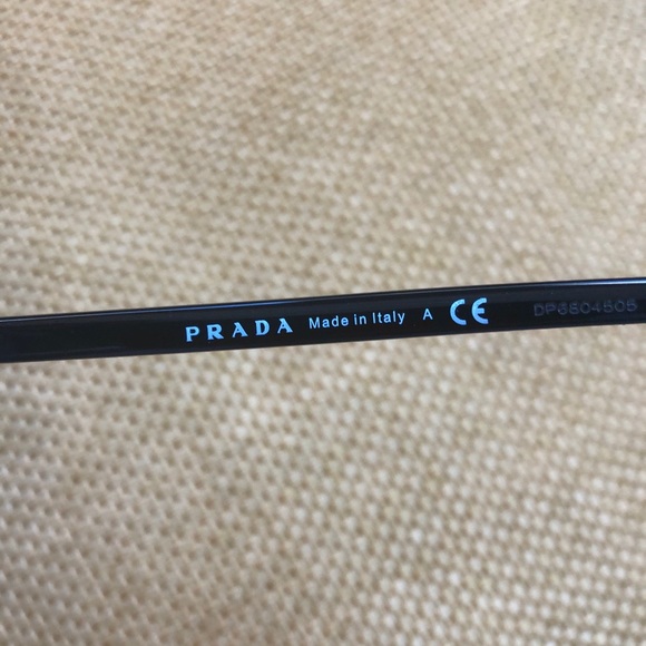 Prada sunglasses - Picture 3 of 5